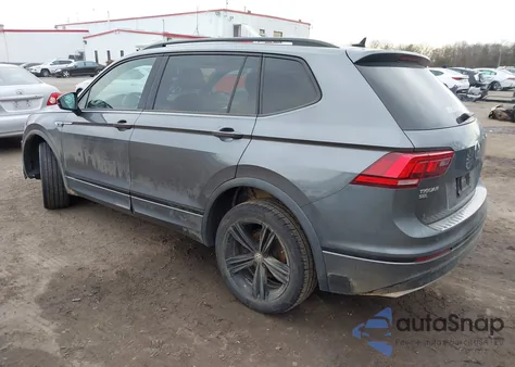 2019 Volkswagen Tiguan 2.0T Se/2.0T Sel/2.0T Sel R-Line/2.0T Sel R-Line Black from USA, damaged, VIN 3VV2B7AX1KM175737